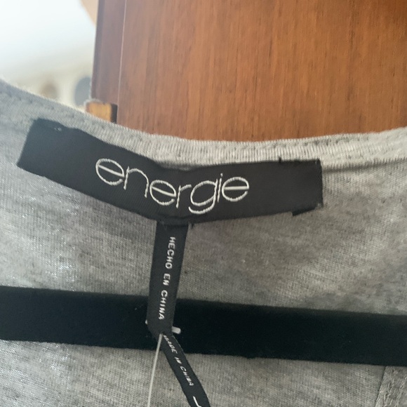 Jogging, running , exercise or beach shirt!! Lightweight and stylish size large. - Picture 2 of 4